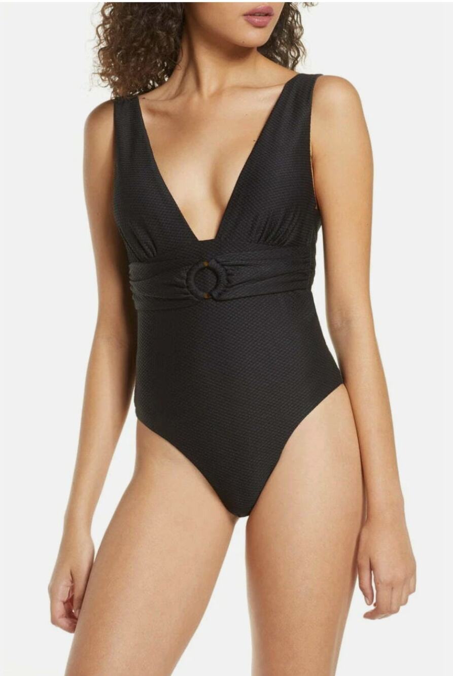 Chelsea28 Belted Textured One-Piece Swimsuit in Black sz. M